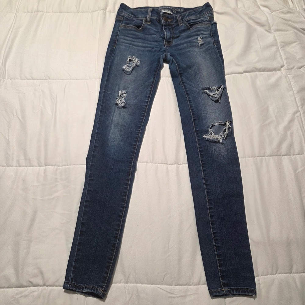 American Eagle Super Stretch Distressed Jegging Jeans Medium Wash Size 2 Regular - Picture 2 of 8